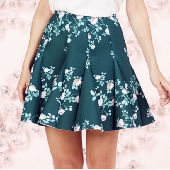 Dresses & Skirts - *SOLD* LC LAUREN CONRAD RUNWAY GREEN FLORAL SKIRT